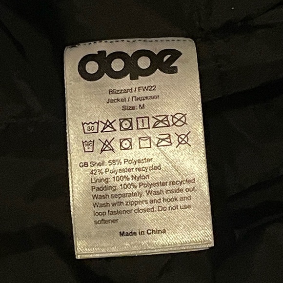 Dope Snow Women’s Blizzard Ski Jacket - Sand, Size Medium - worn once, like new - Picture 5 of 6